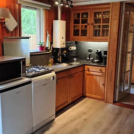 Vrijstaand In Het Bos Met Prive Sauna Feriehus *