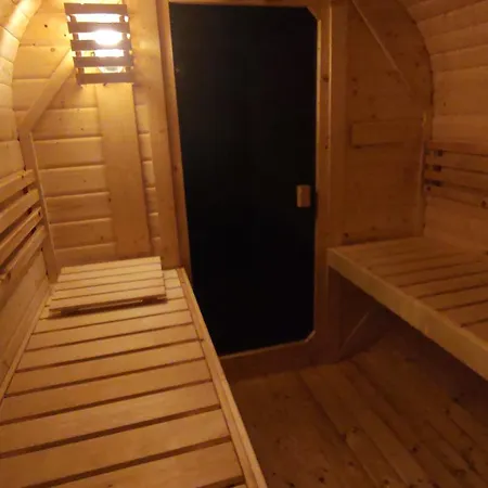 Feriehus Vrijstaand In Het Bos Met Prive Sauna *