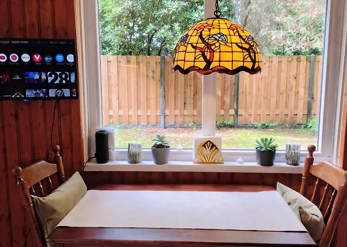 Vrijstaand In Het Bos Met Prive Sauna Semesterbostad *