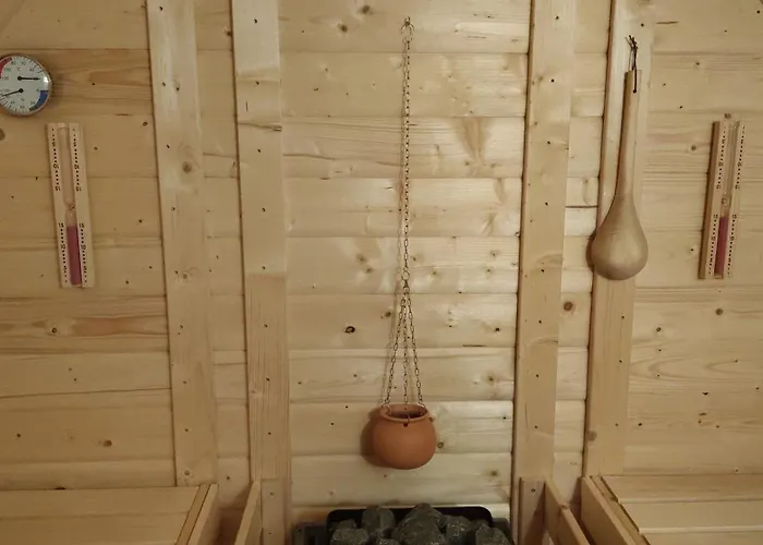 Vrijstaand In Het Bos Met Prive Sauna Semesterbostad Beekbergen