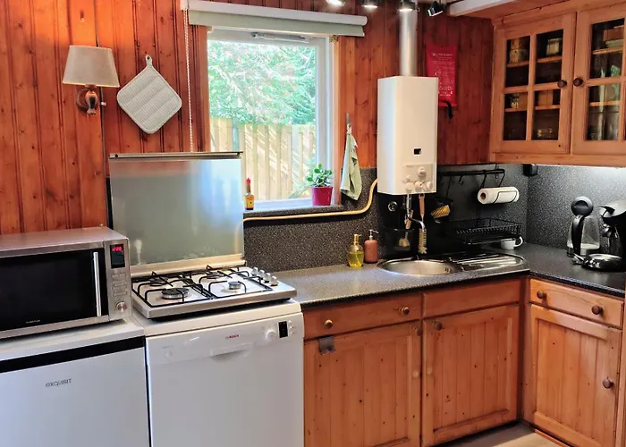 Semesterbostad Vrijstaand In Het Bos Met Prive Sauna Beekbergen