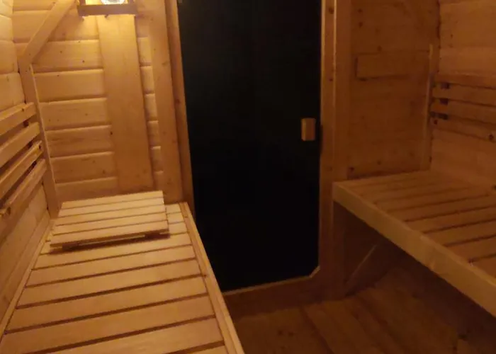 Semesterbostad Vrijstaand In Het Bos Met Prive Sauna *